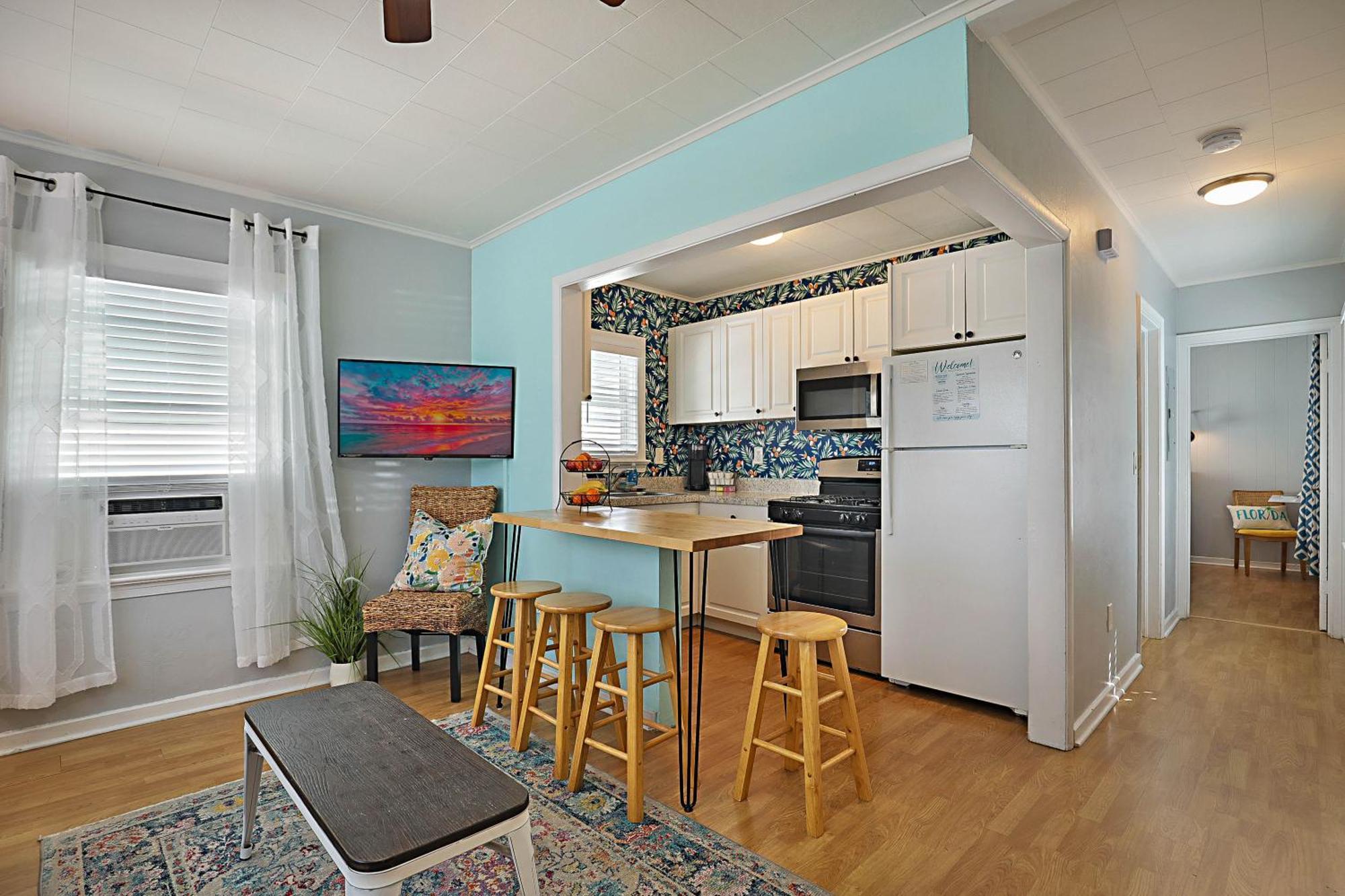 Steps To Beach & Downtown! Cozy Beach Bungalow #1 Lake Worth Beach Exterior photo
